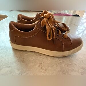 Brown Deer Stag’s Kids dress Shoes